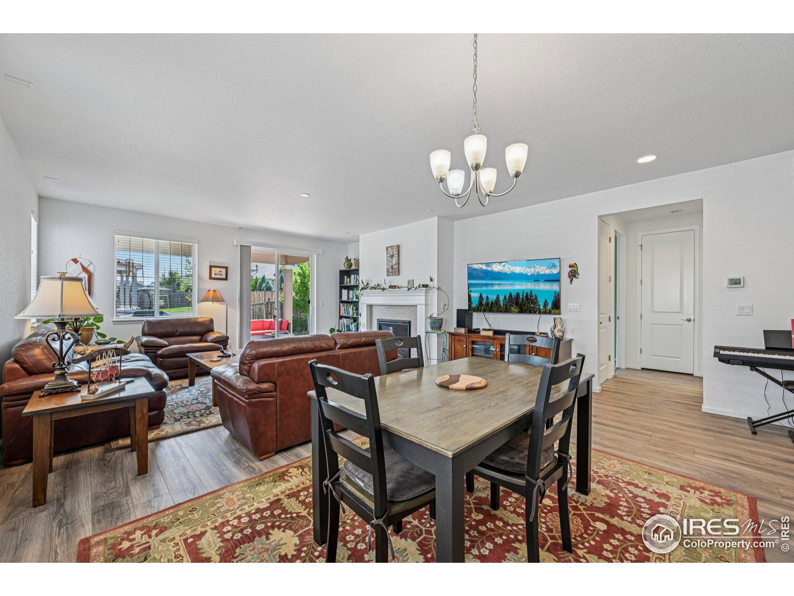 3708 White Rose Loop