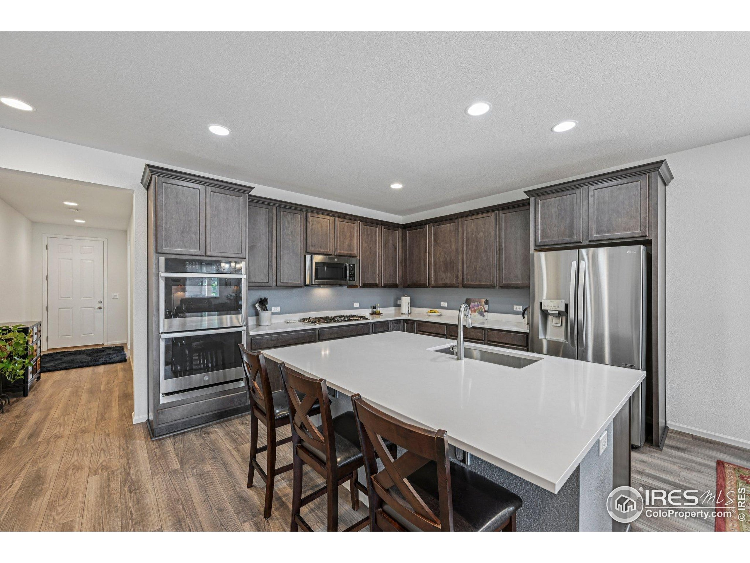 3708 White Rose Loop