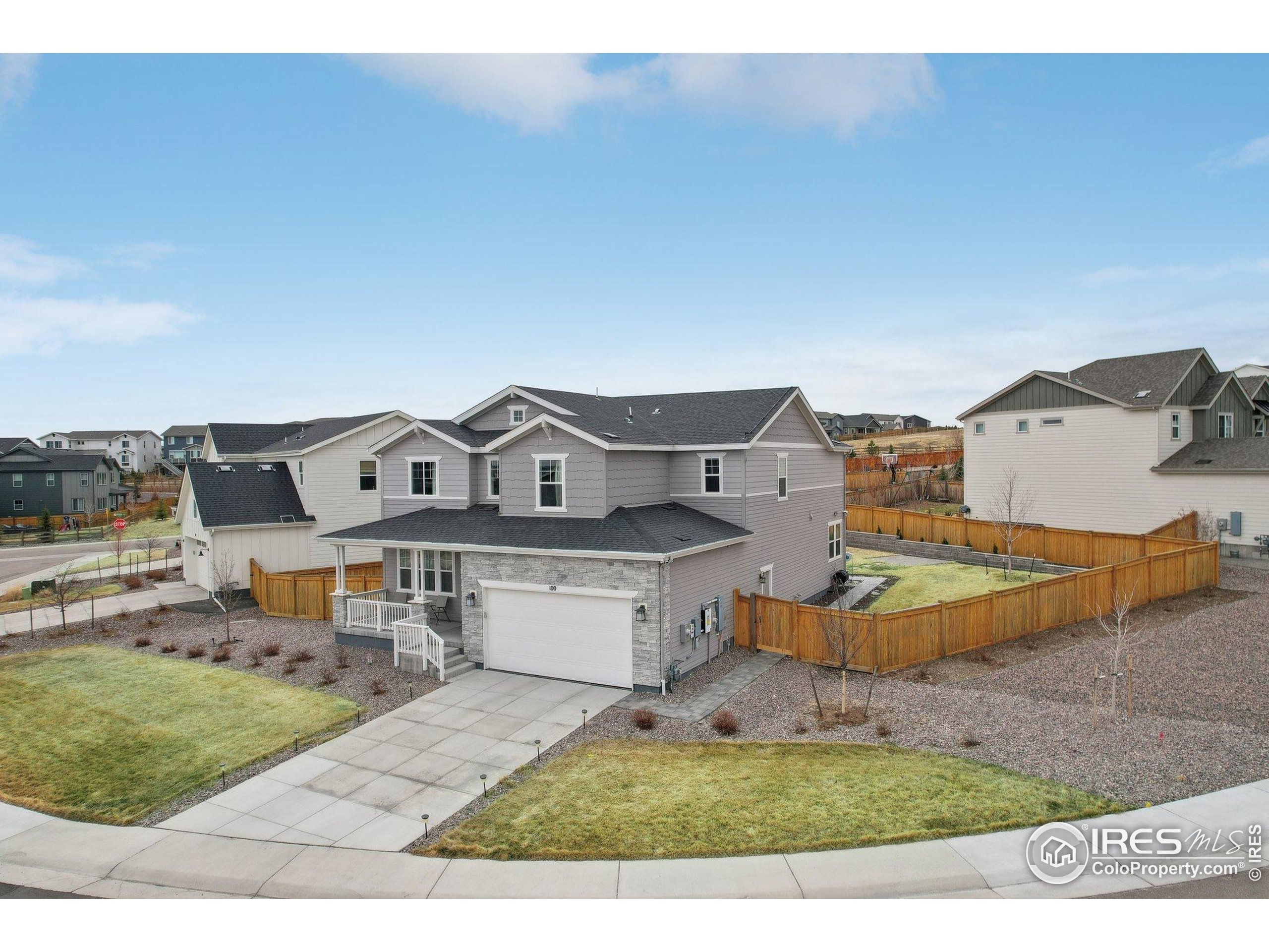 100 Stinson Pl