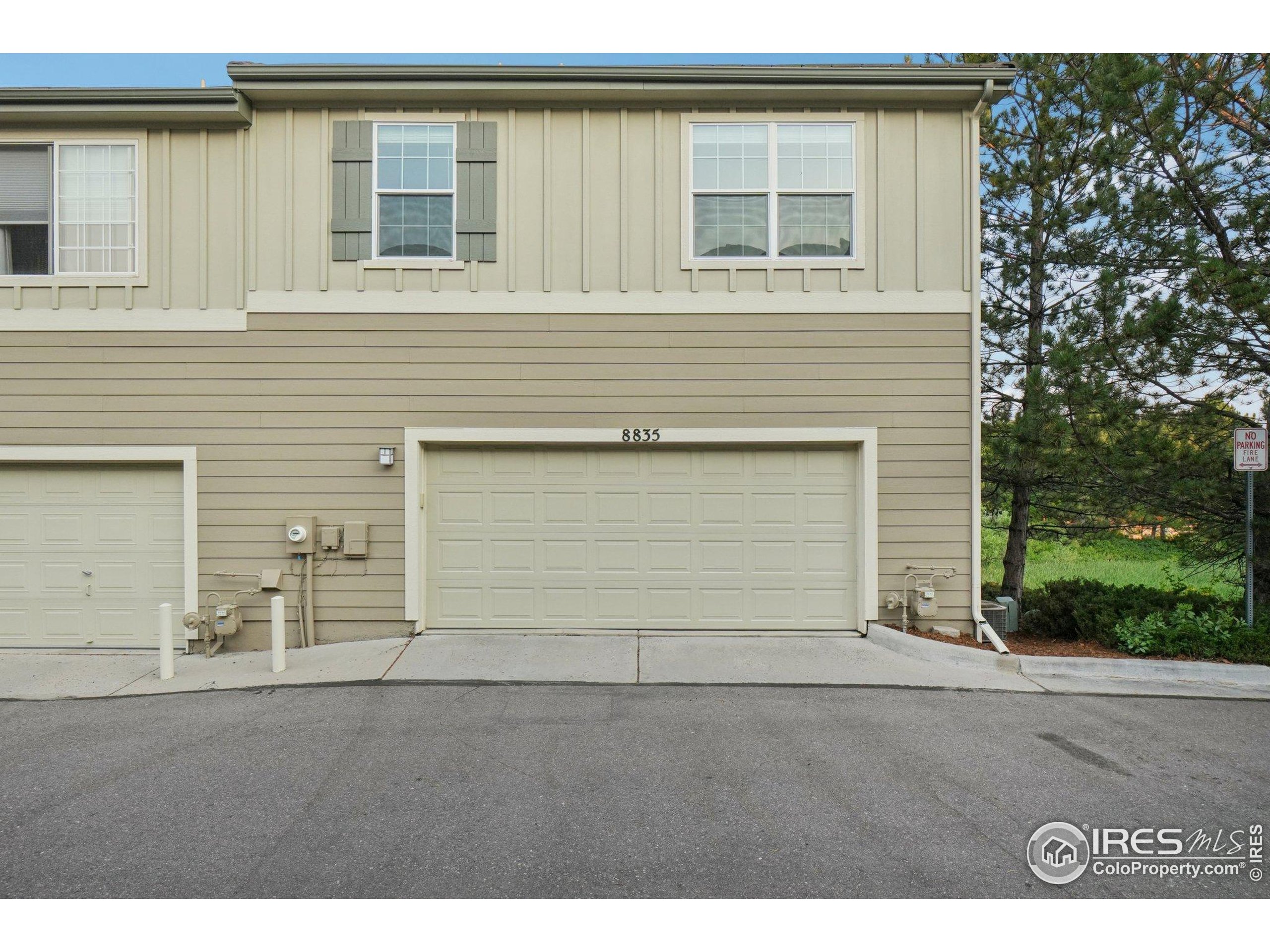 8835 Edinburgh Cir
