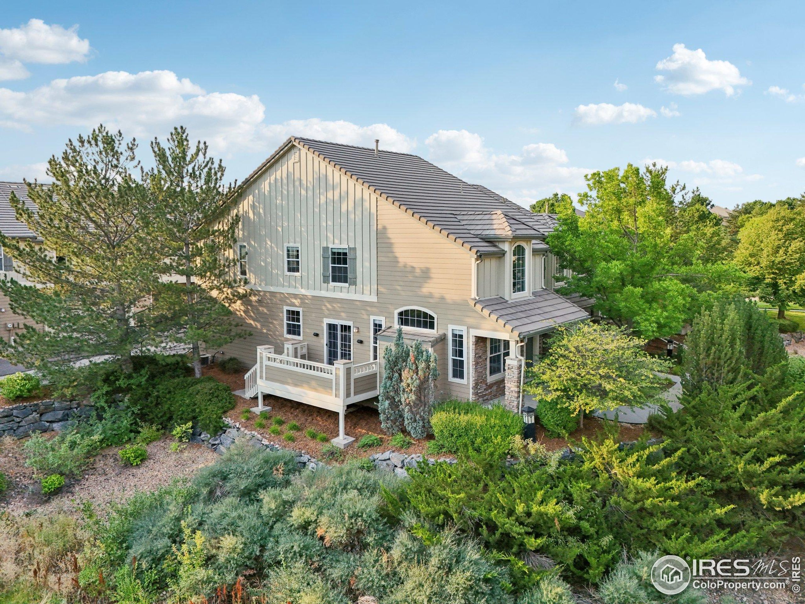 8835 Edinburgh Cir