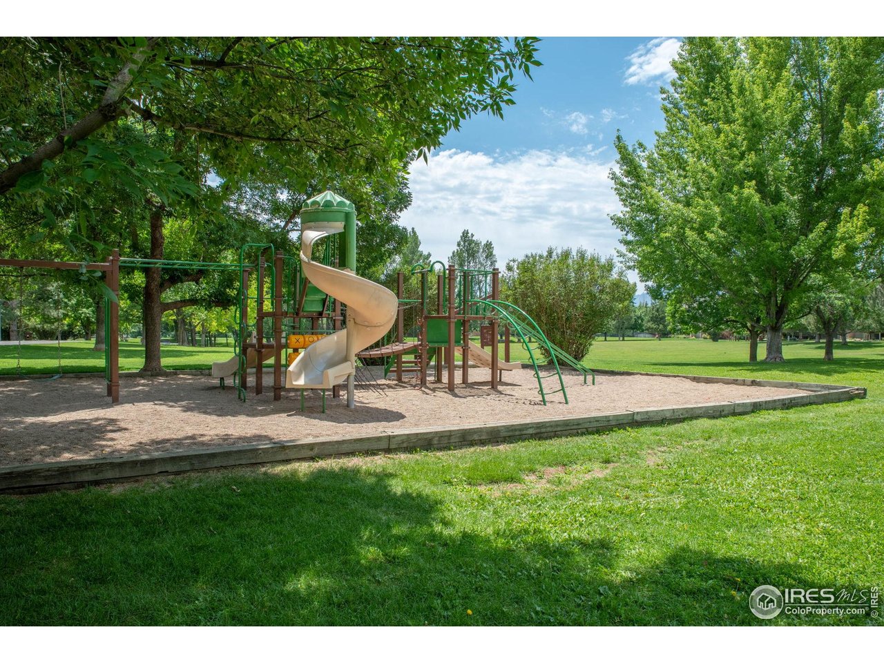 5900 Brandywine Ct