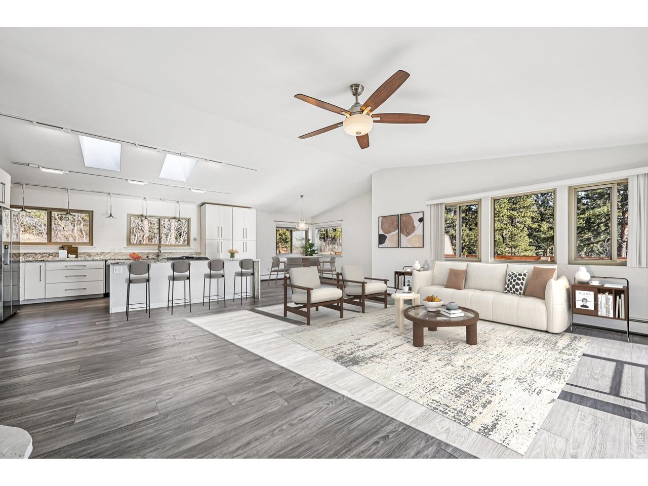 8045 S Wagon Wheel Rd