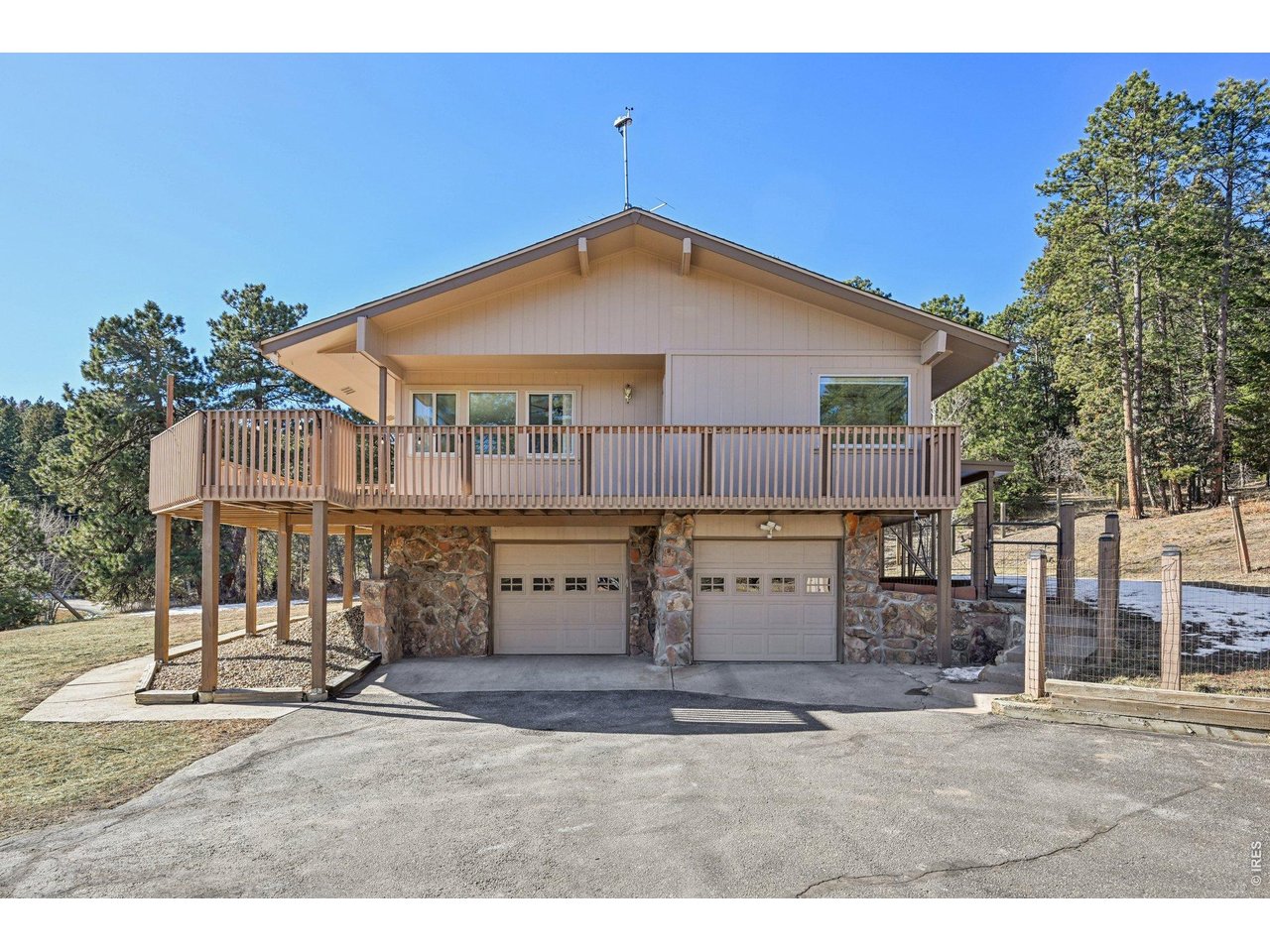 8045 S Wagon Wheel Rd