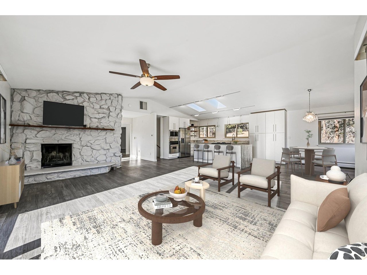 8045 S Wagon Wheel Rd