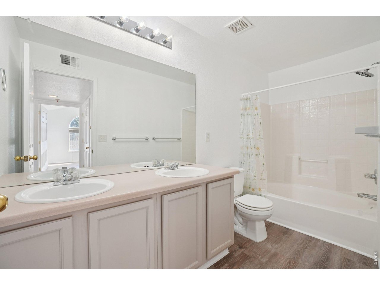 3002 W Elizabeth St 16G