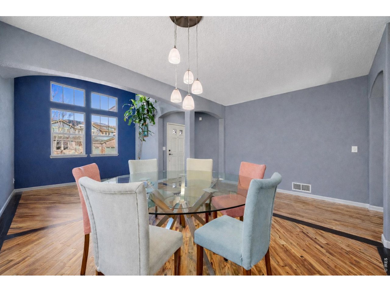 7034 S Fultondale Cir