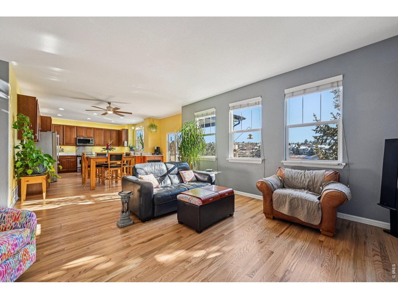 7034 S Fultondale Cir