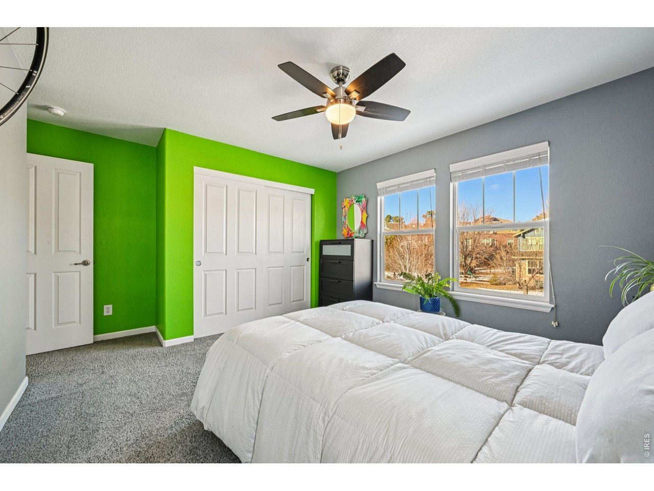 7034 S Fultondale Cir