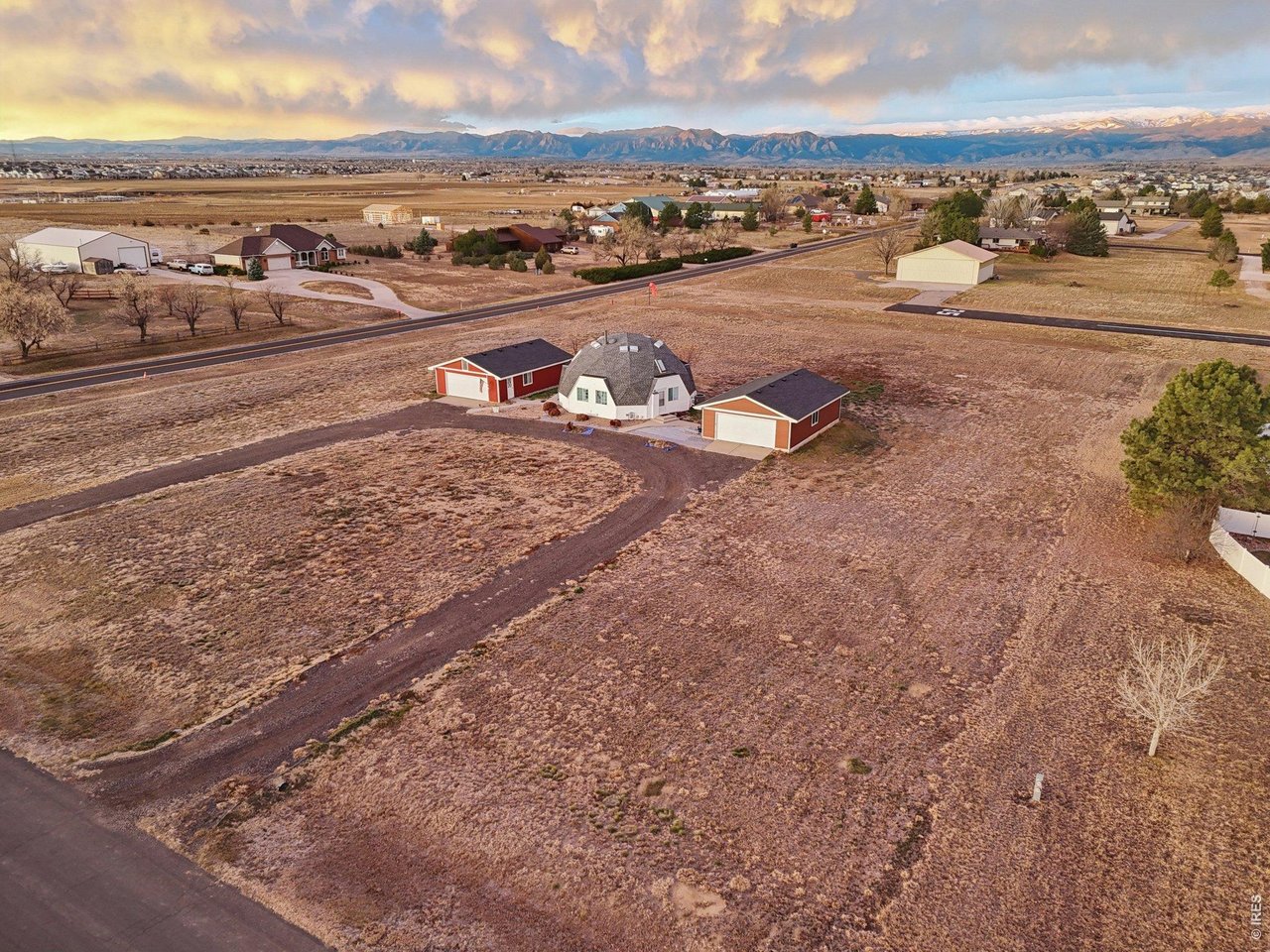 4625 Beverly Ln