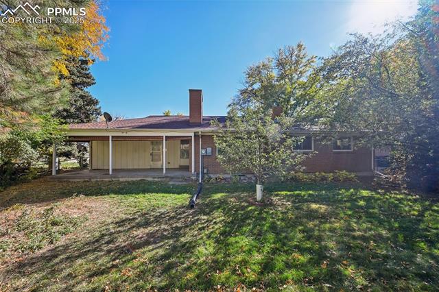 2977 S Oneida Street