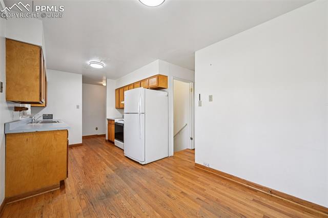 2977 S Oneida Street