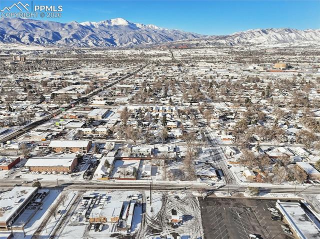 3026 N Hancock Avenue