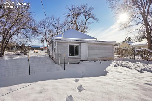 3026 N Hancock Avenue