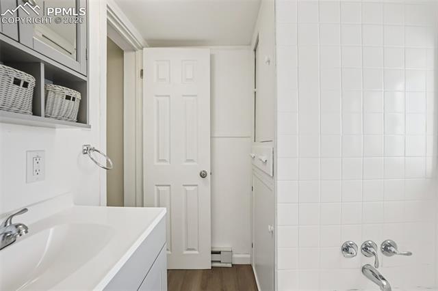 3026 N Hancock Avenue