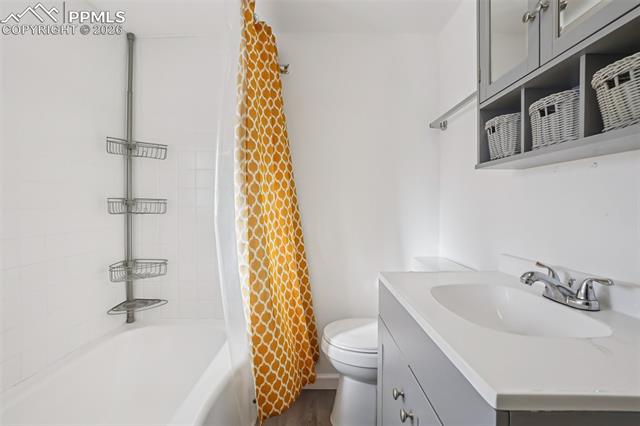 3026 N Hancock Avenue