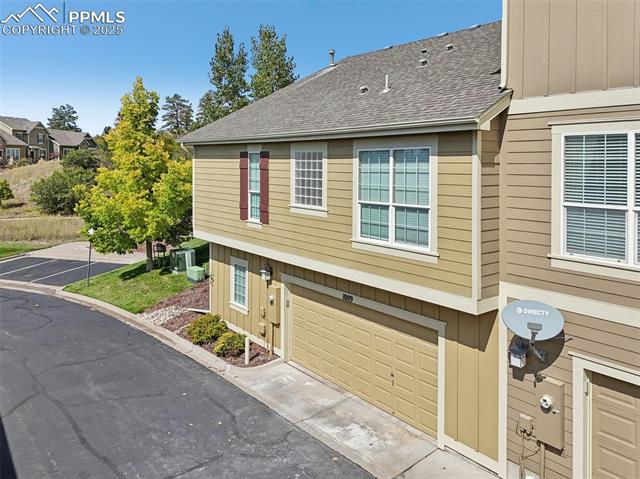 1089 Rumbling Sky Place