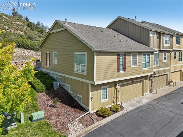 1089 Rumbling Sky Place