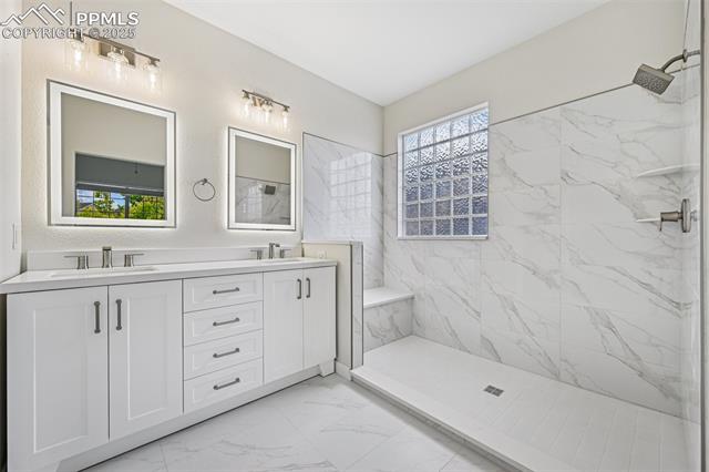 1089 Rumbling Sky Place