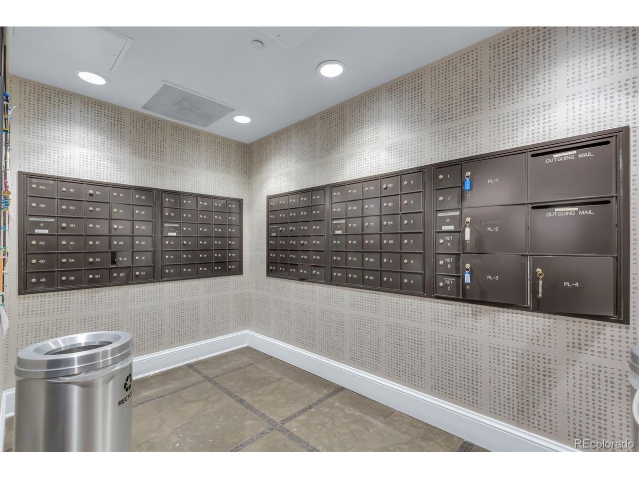 300 W 11th Ave 5B