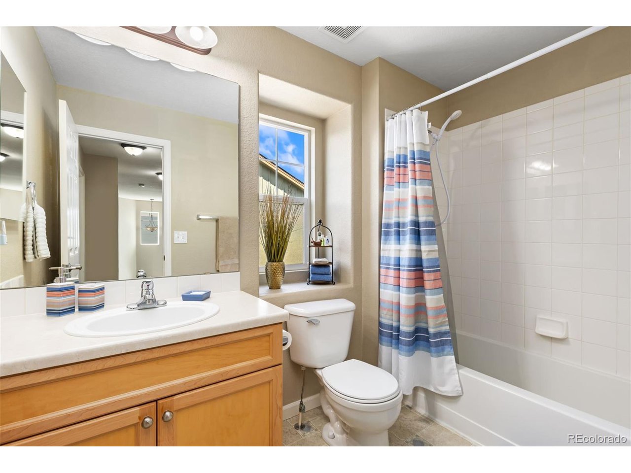 139 N Prairie Falcon Pkwy