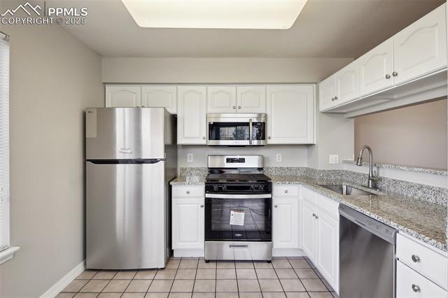 9561 Deerhorn Court 9