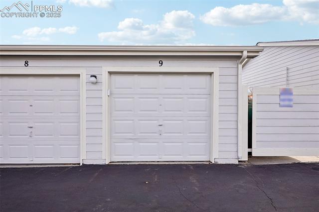 9561 Deerhorn Court 9