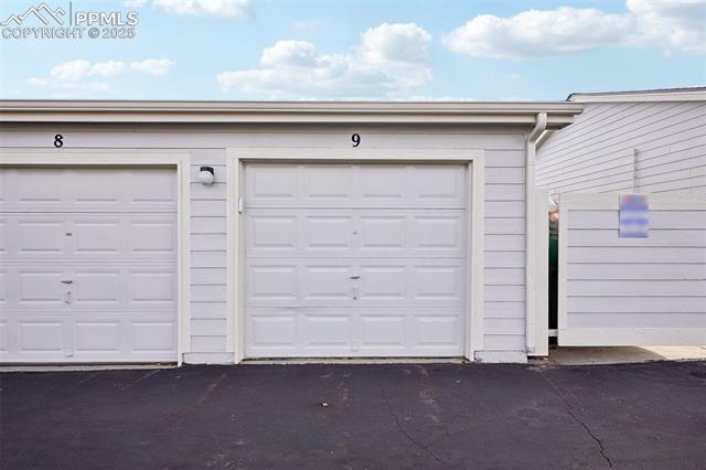 9561 Deerhorn Court 9