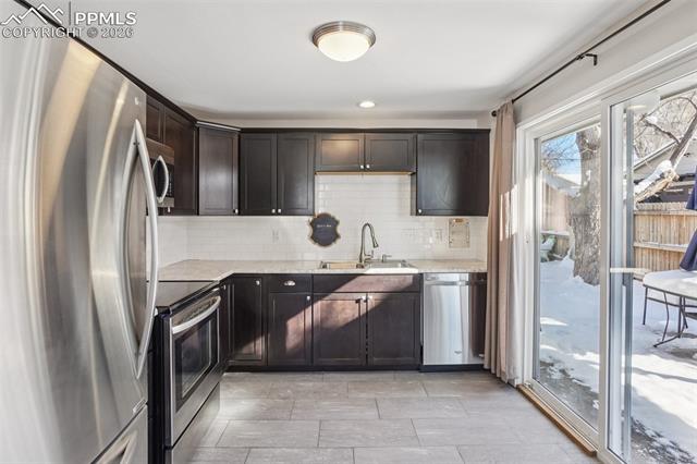 2621 Wren Drive
