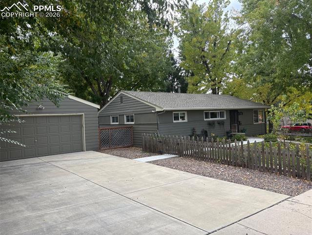 2621 Wren Drive