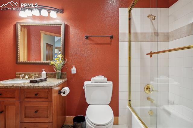 1564 Steamboat Court