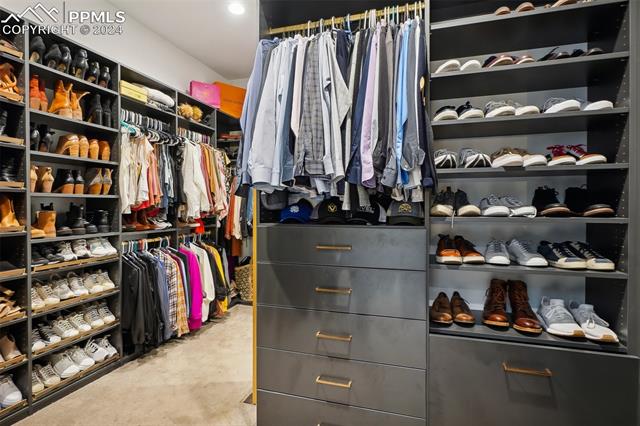 2237 Rim Ridge Drive