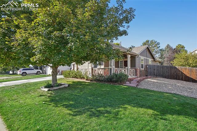 1249 N Monument Drive