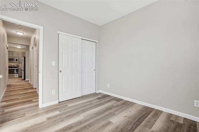 1249 N Monument Drive