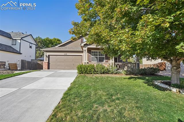 1249 N Monument Drive