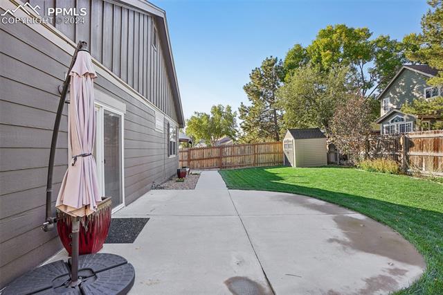 1249 N Monument Drive