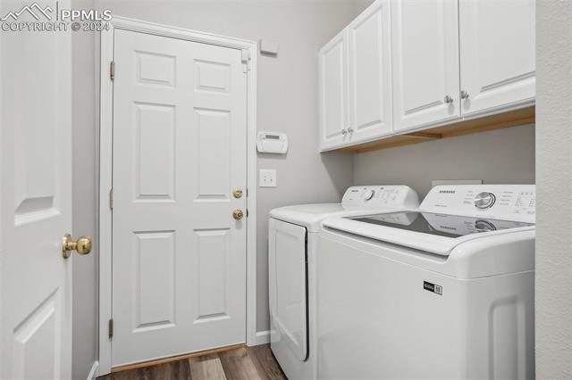 1249 N Monument Drive