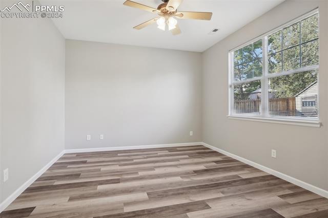 1249 N Monument Drive