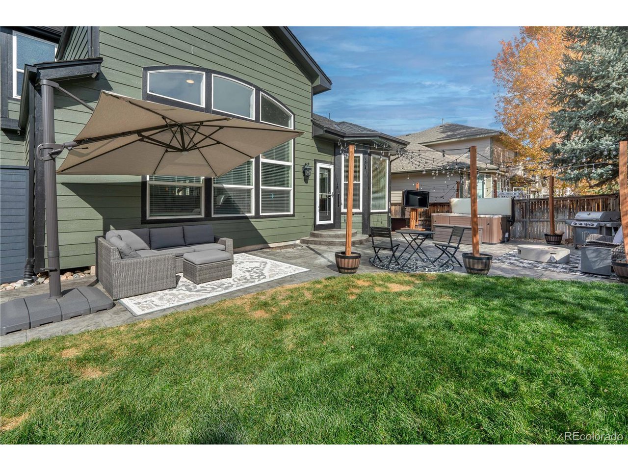 10446 Stonewillow Dr