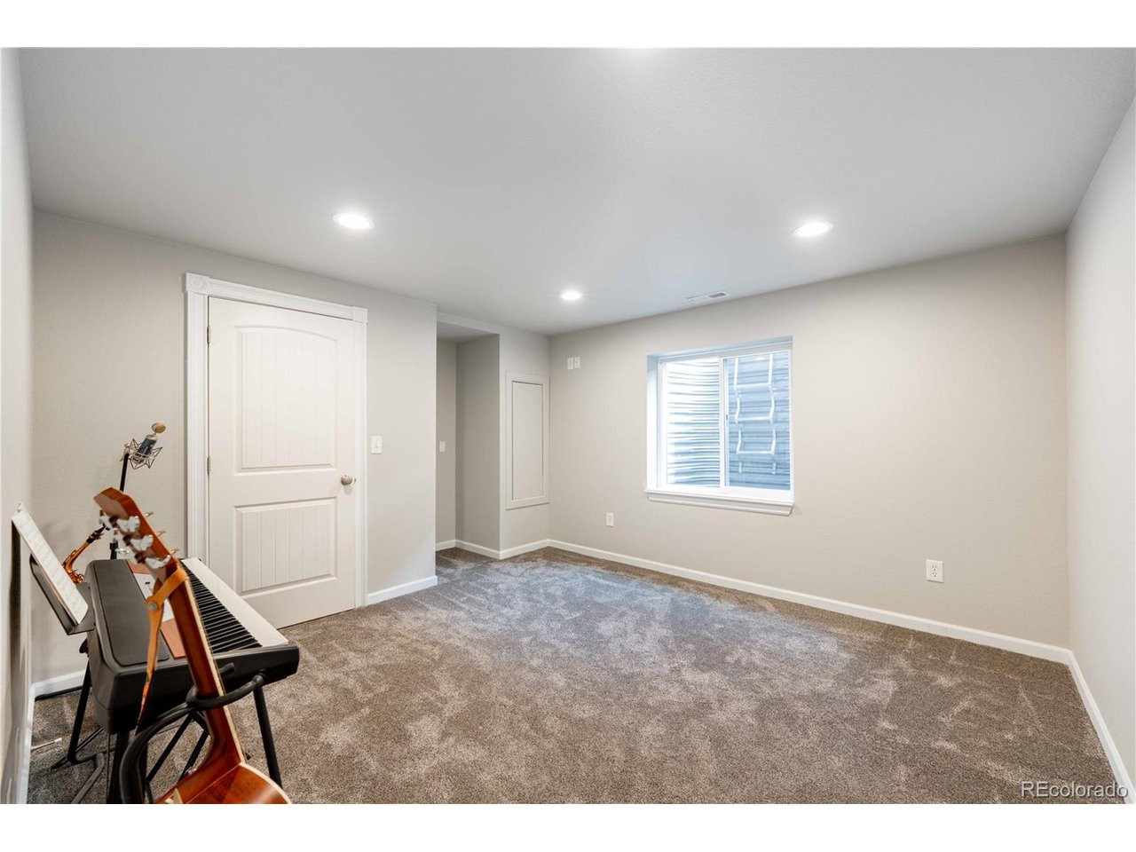 10446 Stonewillow Dr