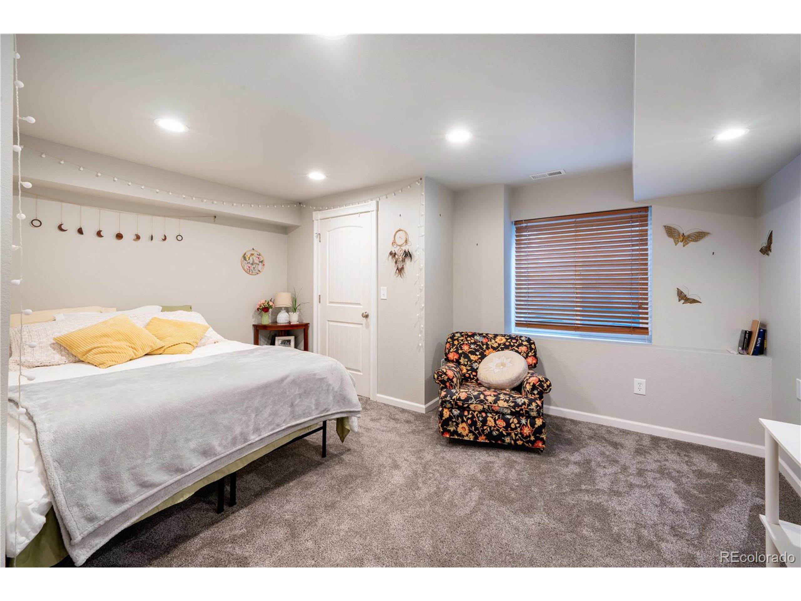 10446 Stonewillow Dr