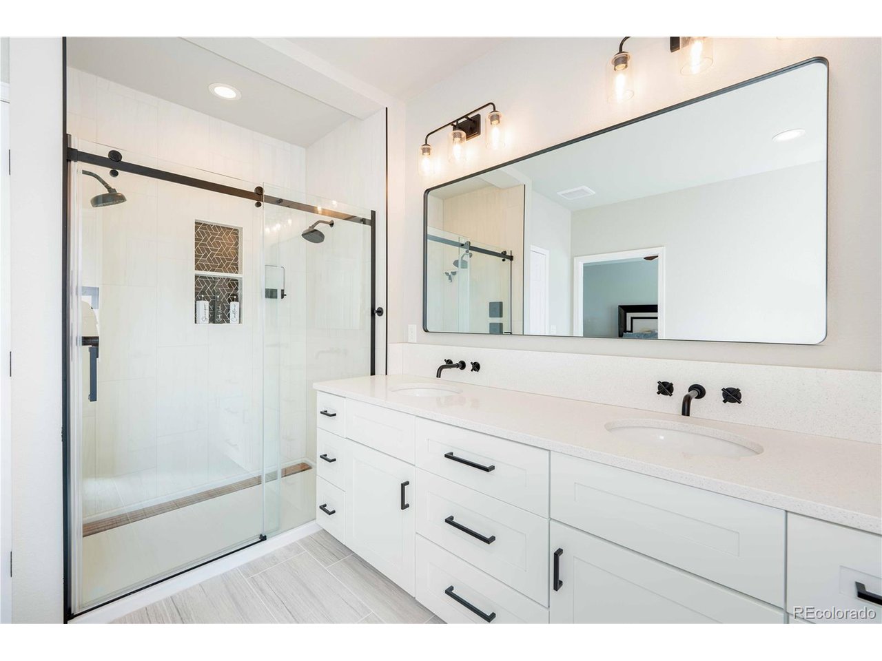 10446 Stonewillow Dr