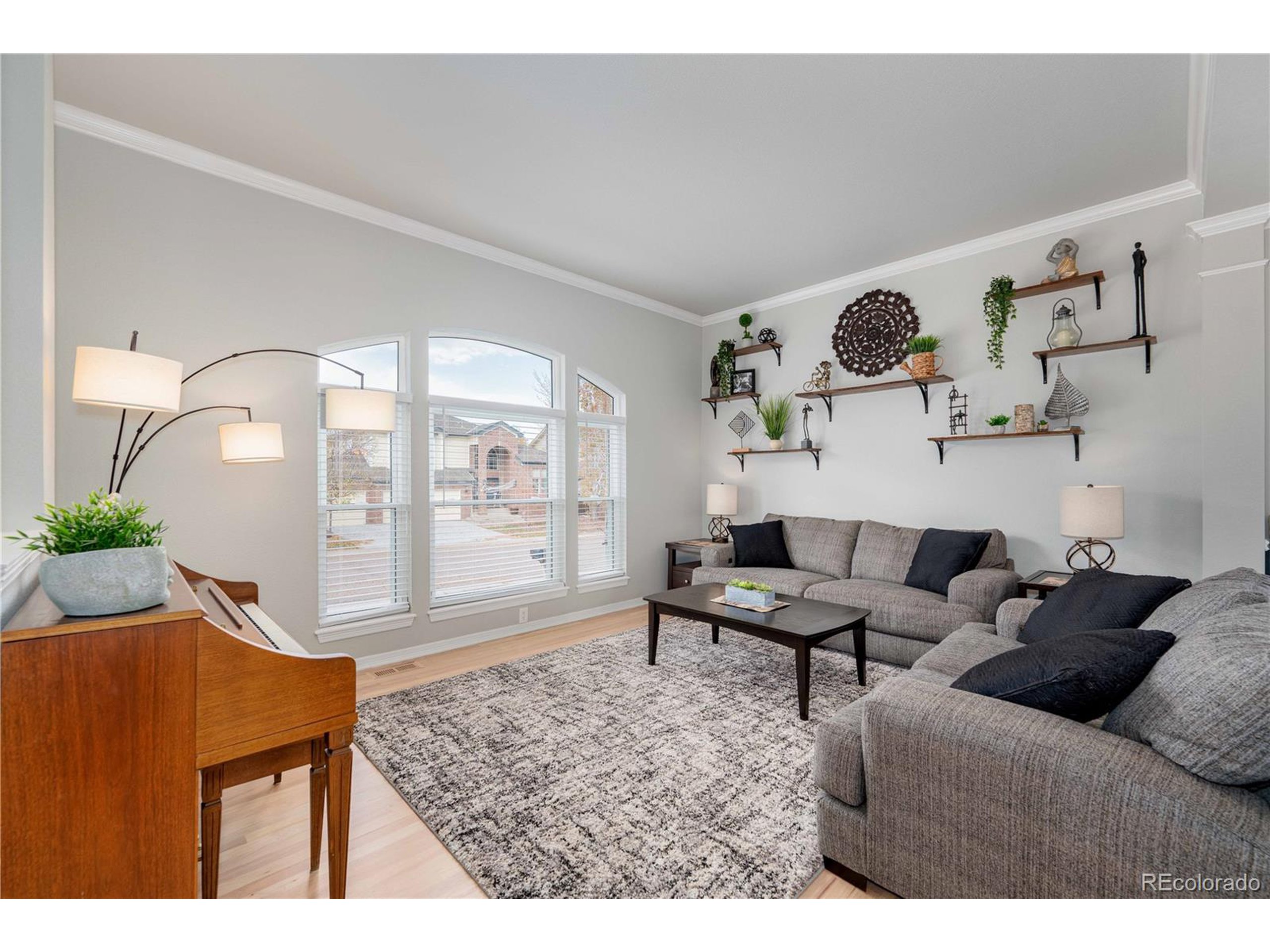 10446 Stonewillow Dr