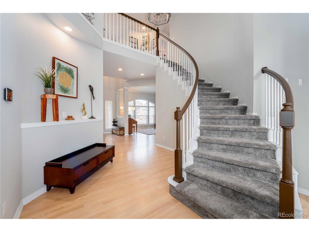 10446 Stonewillow Dr