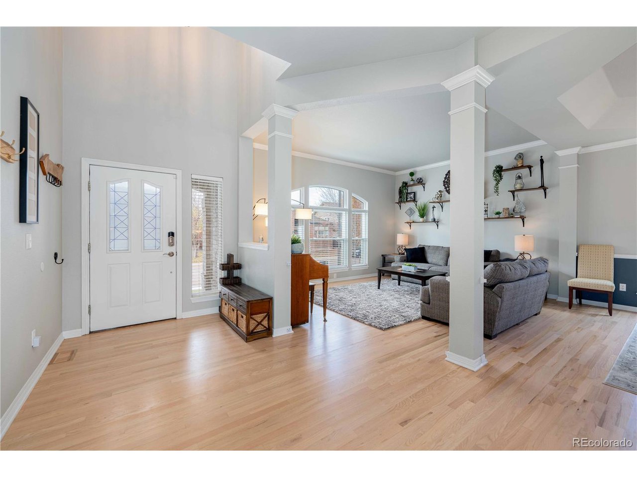 10446 Stonewillow Dr