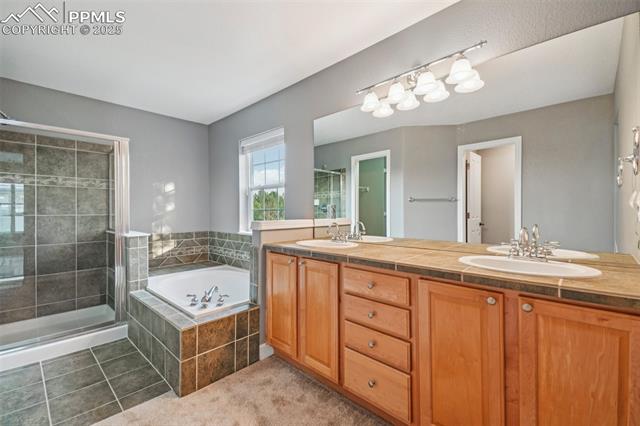 8835 Edinburgh Circle