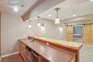 8835 Edinburgh Circle