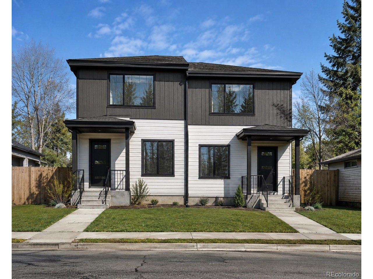 2160 W Harvard Ave