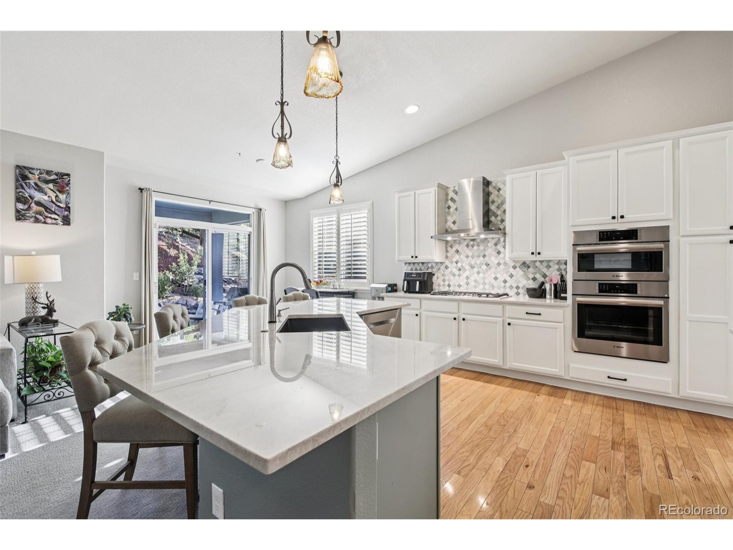 23327 E Ottawa Dr