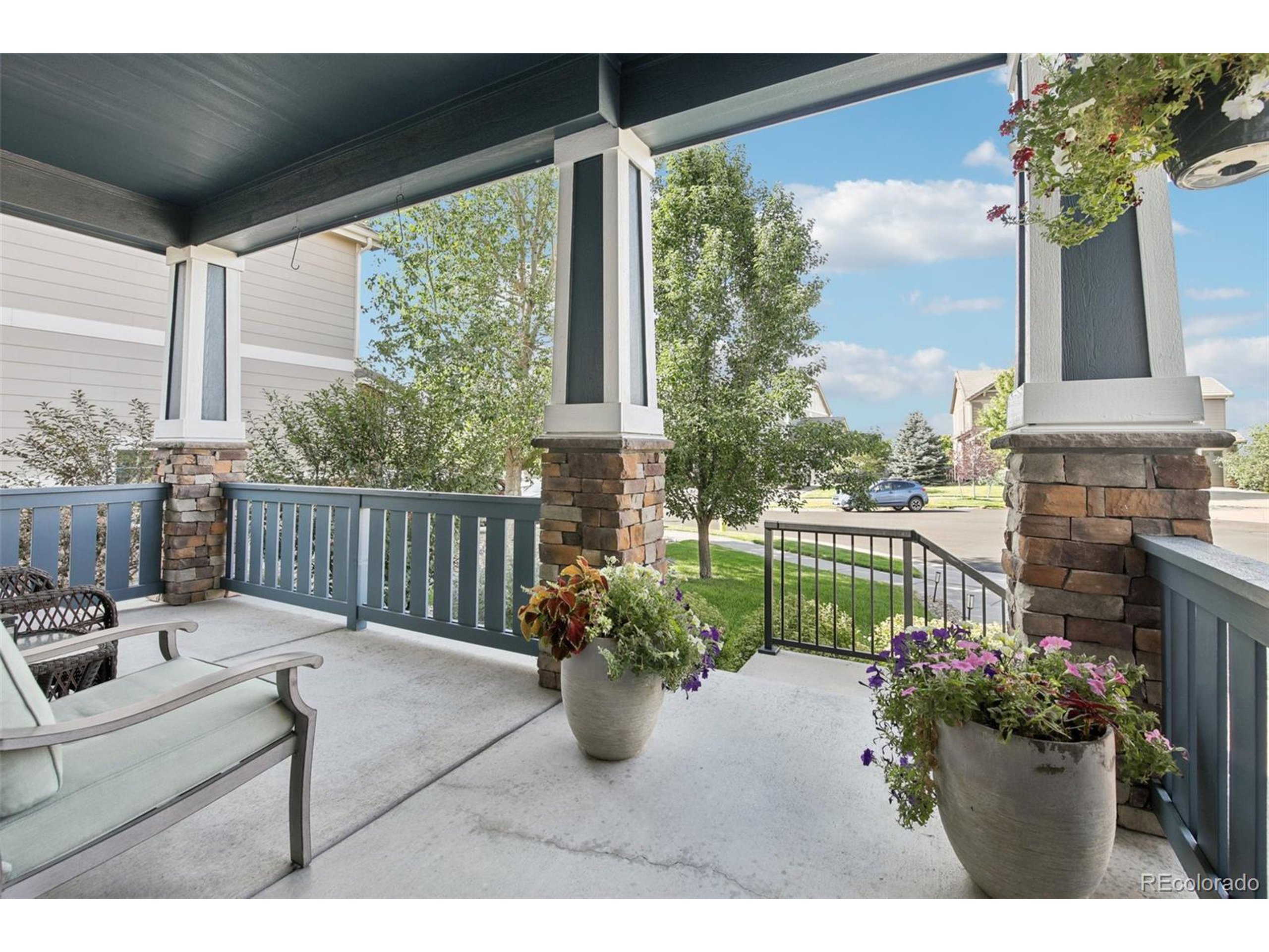 23327 E Ottawa Dr